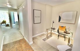 Apartment – Front Street West, Old Toronto, Toronto,  Ontario,   Canada for C$1,013,000