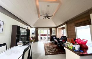 3-bedroom villa 220 m² in Pattaya for $164,000