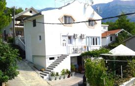 House with independent apartments at 400 meters from the sea, Sutomore, Montenegro for 195,000 €