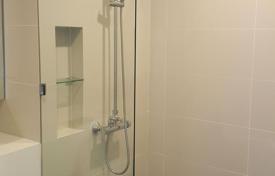 1 bed Condo in Siamese Surawong Si Phraya Sub District for $192,000