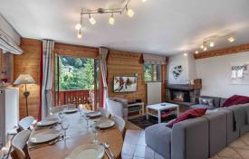 3-BEDROOM APARTMENT 170 METERS FROM THE SKI SLOPE — MERIBEL VILLAGE for 895,000 €