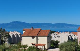3-bedroom cottage 140 m² in Malinska for 750,000 €
