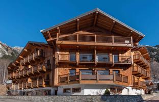 1-bedroom apartment 60 m² in Savoie for 760,000 €