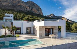 3-bedroom villa 137 m² in Polop for 679,000 €