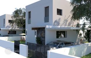 3-bedroom cottage in Limassol for 365,000 €
