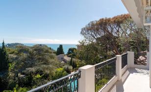 2-bedroom apartment in Saint-Jean-Cap-Ferrat for 2,090,000 €