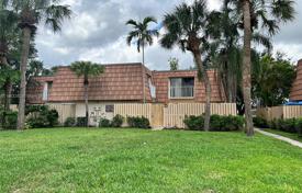 Townhome – West Palm Beach, Florida, USA for $360,000