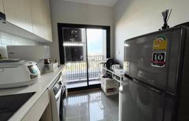 2 bed Condo in Metris Rama 9-Ramkhamhaeng Huamak Sub District for $176,000
