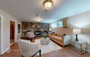 11-bedroom house in North York for C$1,940,000