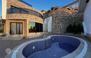 4-bedroom villa 200 m² in Alanya for 43,867,000 TRY