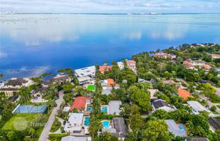 3-bedroom house 302 m² in Coral Gables for $3,400,000