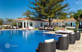 8-bedroom villa 1,054 m² in Marbella for 4,200,000 €