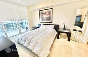 2-bedroom apartments in condo 156 m² in Hallandale Beach for $1,370,000