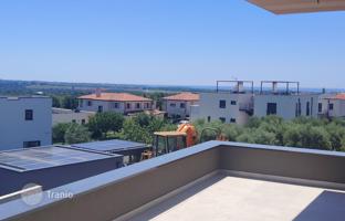 5-room house 306 m² in Porec for 1,445,000 €