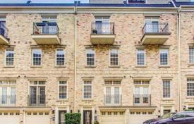Terraced house – Old Toronto, Toronto, Ontario,  Canada for 1,161,000 €