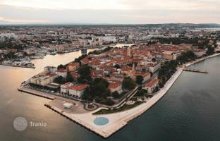 Land plot 1,164 m² in Zadar for 233,000 €