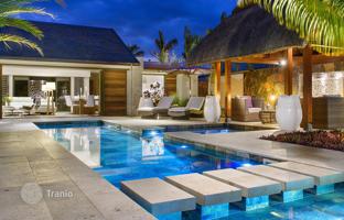 3-bedroom villa 715 m² in Riviere du Rempart for $1,106,000