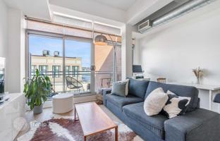 1-bedroom apartment in Carlaw Avenue for C$748,000