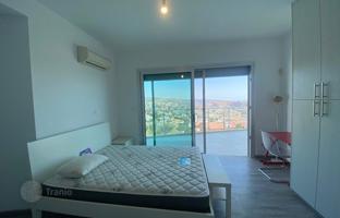 5-bedroom cottage 450 m² in Agios Athanasios (Cyprus) for 2,100,000 €