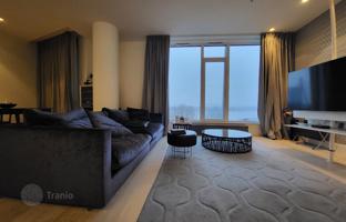 2-room apartment 100 m² in Central District for 450,000 €