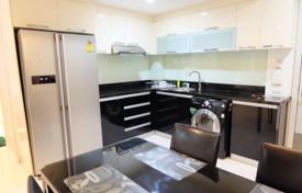 Apartment – Pattaya, Chonburi, Thailand for $291,000