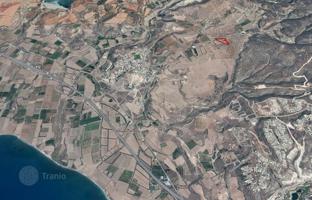 Land plot 14,670 m² in Kouklia for 900,000 €