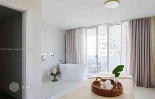 1-bedroom apartments in condo 63 m² in West Avenue for $499,000