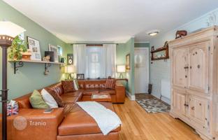2-bedroom townhouse in Kingston Road for C$1,338,000