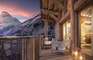 Beautiful apartment with two balconies and a view of the mountains, Val-d'Isère, France for 5,100,000 €