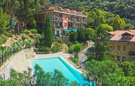 7-bedrooms apartment 163 m² in Liguria, Italy for 420,000 €