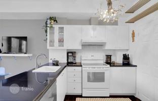 6-bedroom apartment in Richmond Street West for C$1,301,000