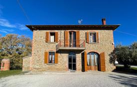 Stone house in the countryside, Sinalunga, Italy for 590,000 €