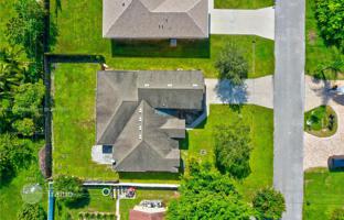 5-bedroom house 311 m² in Florida for $522,000