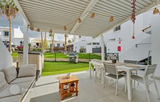 2-bedroom townhouse 66 m² in Golf del Sur for 335,000 €
