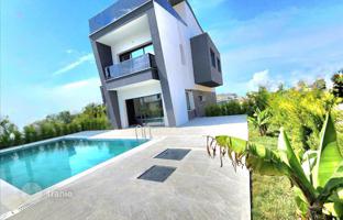 Complex of villas with swimming pools close to the sea, Belek, Antalya, Turkey for From 24,894,000 TRY