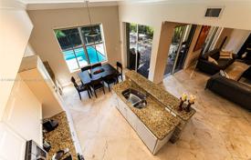 Townhome – Aventura, Florida, USA for $1,850,000