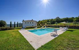 Spacious villa with a pool and a garden, Montepulciano, Italy for 1,900,000 €