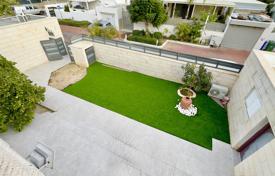 5-bedrooms villa 280 m² in Ashdod, Israel for $1,933,000