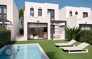 3-bedroom villa 127 m² in Los Alcazares for 550,000 €