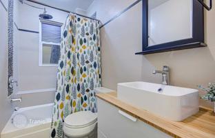 4-bedroom house in Etobicoke for C$1,440,000