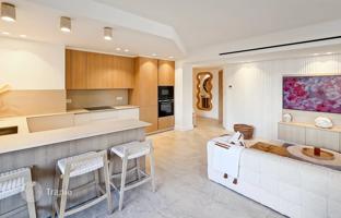 2-bedroom apartment in Californie - Pezou for 795,000 €