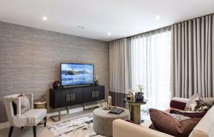 One-bedroom apartment with a balcony close to the Thames, Brentford, London, UK for £453,000