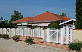 Detached house in a quiet settlement on the southern shore of Lake Balaton, near Keszthely and Hévíz for 199,000 $ Detached house in a quiet settlement on the southern shore of Lake Balaton, near Keszthely and Hévíz for 199,000 $