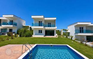 3-bedroom villa 115 m² in Sani for 320,000 €