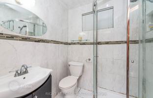 9-bedroom townhouse in North York for C$1,293,000