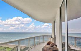 Modern flat with ocean views in a residence on the first line of the beach, Sunny Isles Beach, USA for $1,142,000