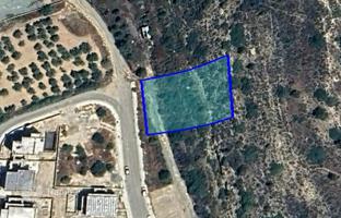 Land plot 1,051 m² in Agios Athanasios (Cyprus) for 380,000 €