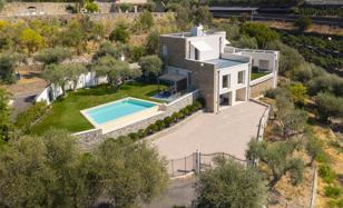 3-bedroom villa 449 m² in Liguria for 1,700,000 €