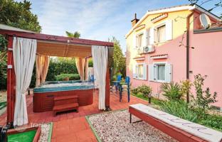 4-bedroom house 168 m² in Finida for 420,000 €