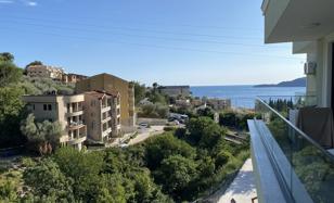 New one-bedroom apartment with a sea view, Kamenovo, Budva Riviera, Montenegro for 189,000 €